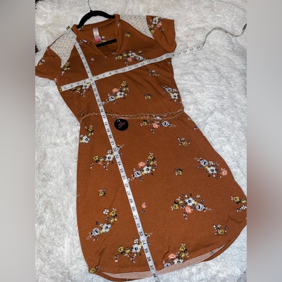 No Boundaries Boho Brown Floral tunic Dress short sleeves belt x-large 15/17 new - Picture 9 of 10